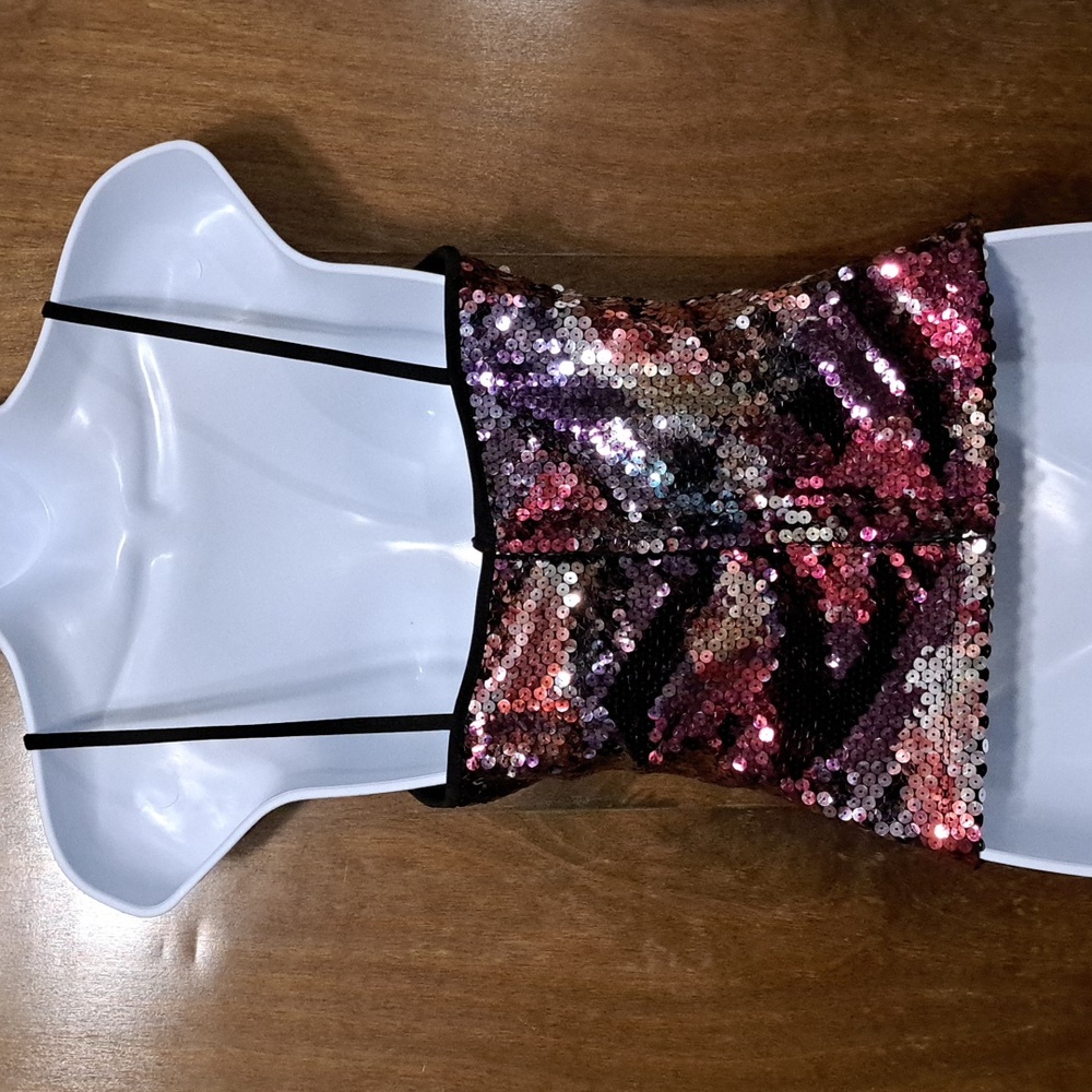 Express sequined top - Picture 3 of 8